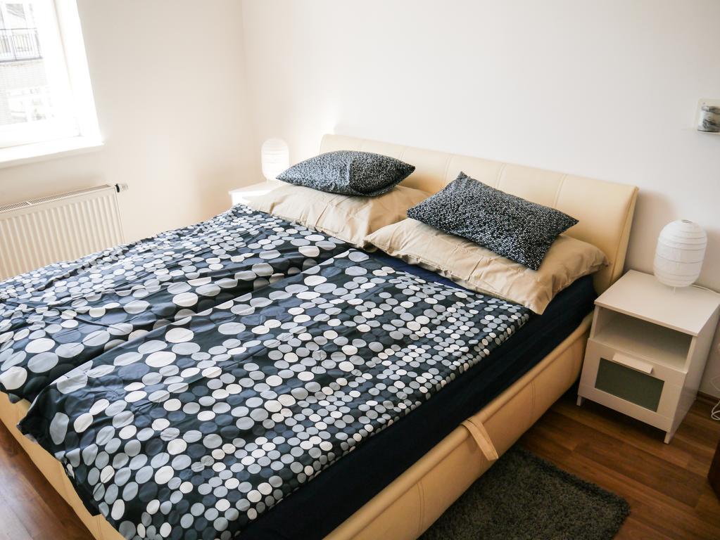 Dahlia Inn Prag Zimmer foto