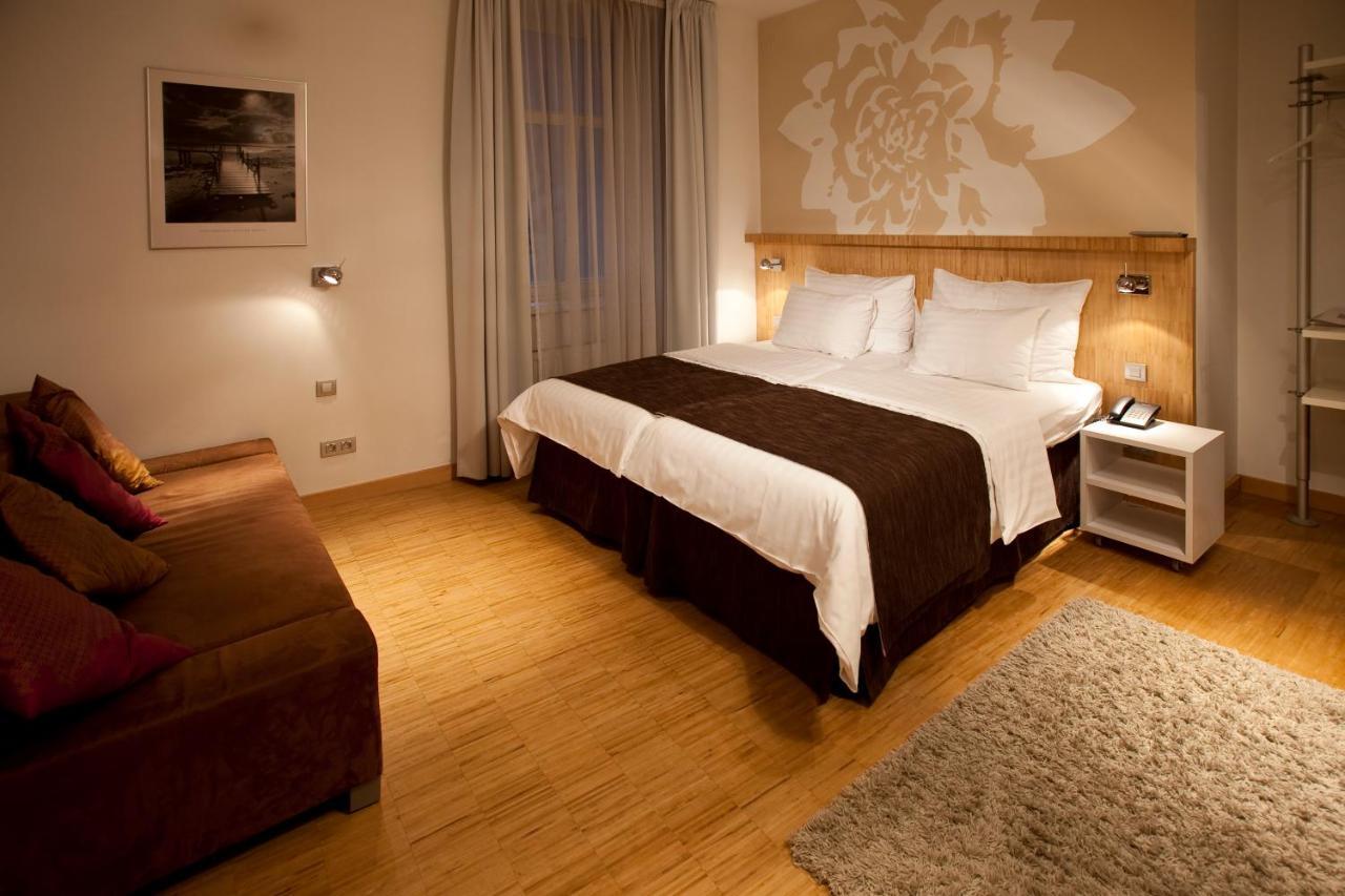 Dahlia Inn Prag Zimmer foto